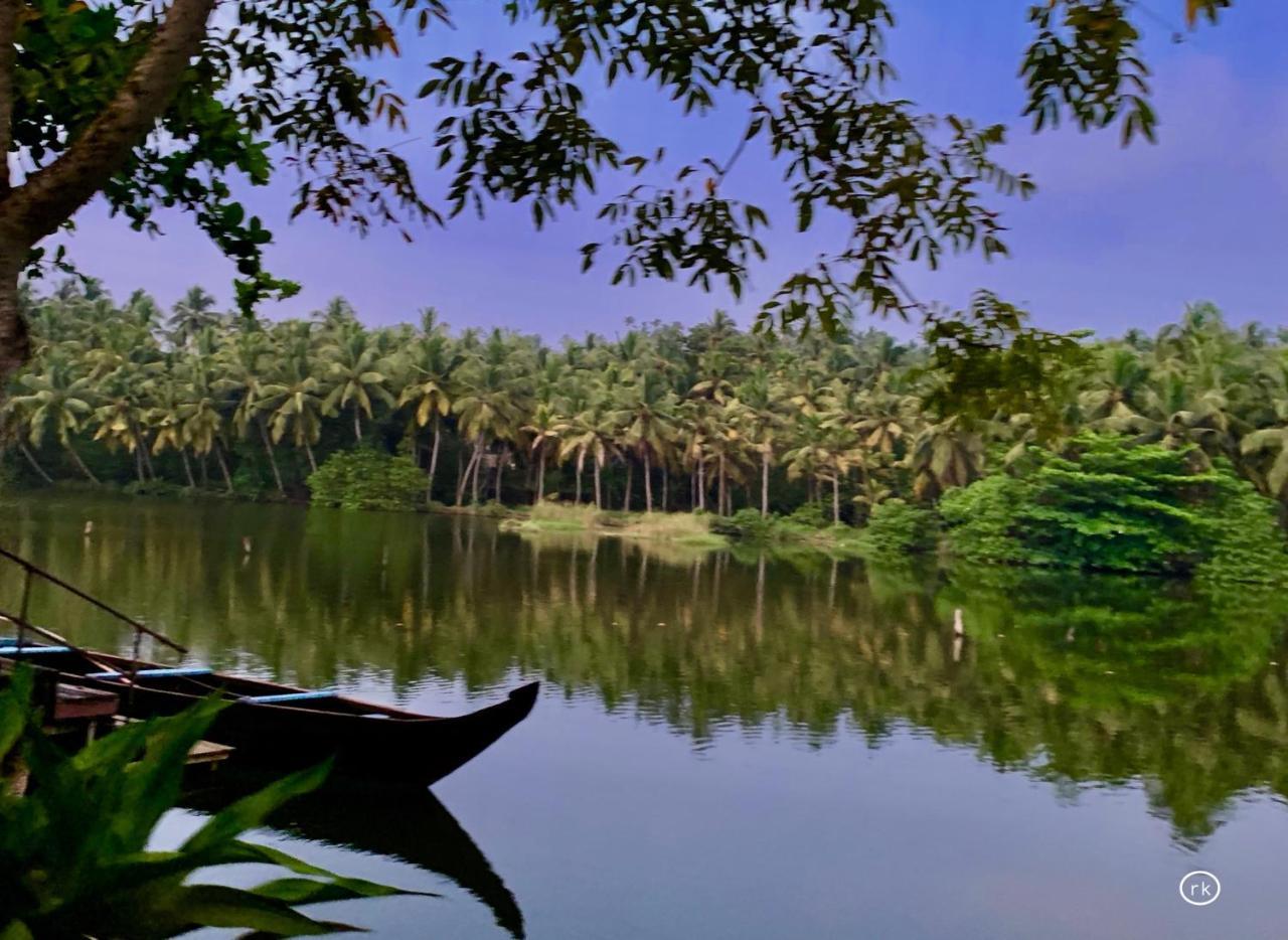 Taj Green Cove Resort And Spa Kovalam Exterior photo